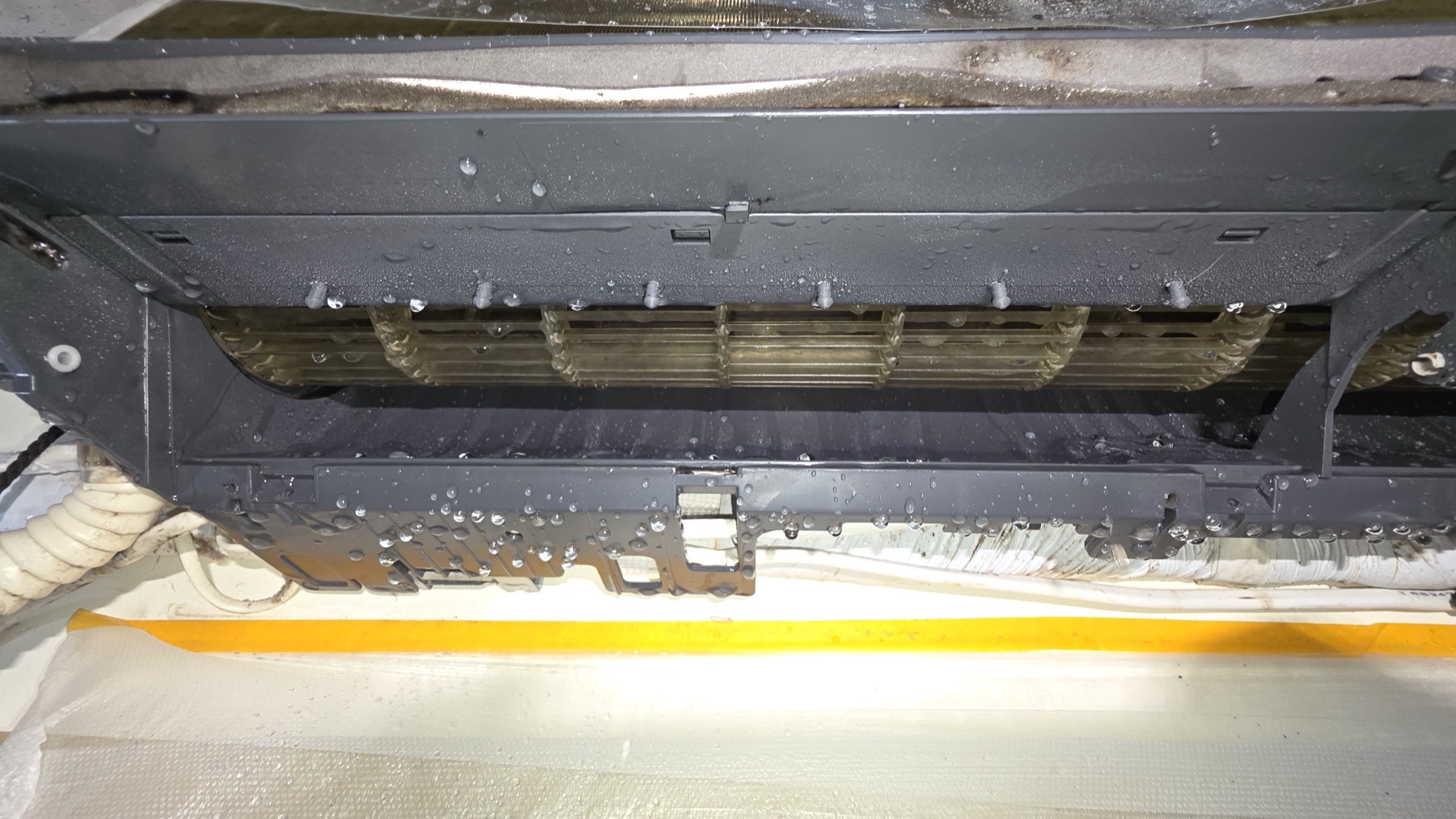 六甲聲寶冷氣清洗後，風輪與內部結構恢復乾淨狀態